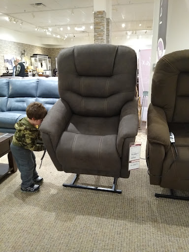 Furniture Store «Levin Furniture», reviews and photos, 5280 US-30, Greensburg, PA 15601, USA