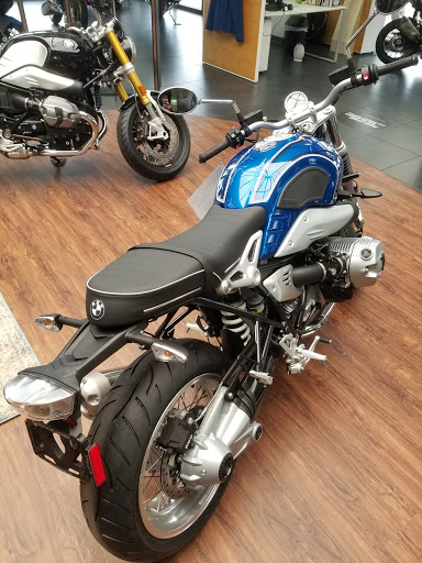 BMW Motorcycle Dealer «BMW Motorcycles Southeast Michigan», reviews and photos, 14855 Sheldon Rd, Plymouth, MI 48170, USA