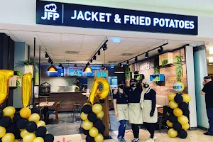 JFP - Jacket & Fried Potatoes Limbecker Platz image