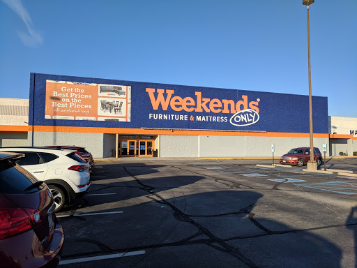 Furniture Store «Weekends Only Furniture & Mattress», reviews and photos, 8315 Center Run Dr, Indianapolis, IN 46250, USA