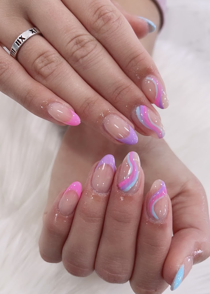 Divana Nails & Spa 44087