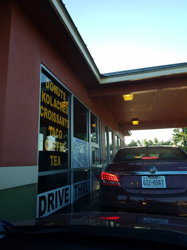 Donut Shop «Super Donuts», reviews and photos, 21920 Bulverde Rd, San Antonio, TX 78259, USA