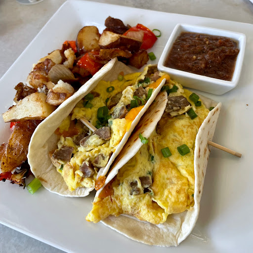 Bistro «The Dienger Trading Co», reviews and photos, 210 N Main St, Boerne, TX 78006, USA