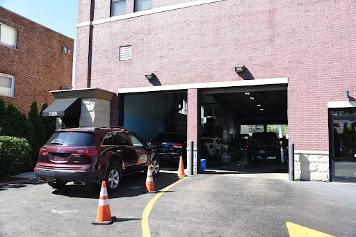 Car Wash «Tidal Wave Hand Car Wash», reviews and photos, 11205 Harlem Ave, Worth, IL 60482, USA