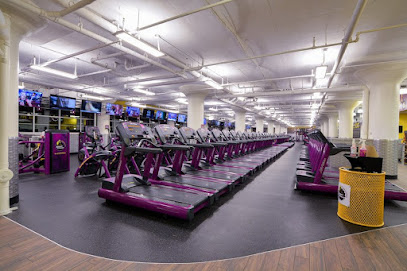 Planet Fitness - 3799 Broadway, New York, NY 10032