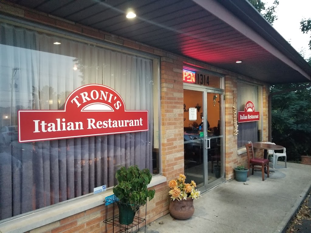 Troni's Italian Restaurant 45419