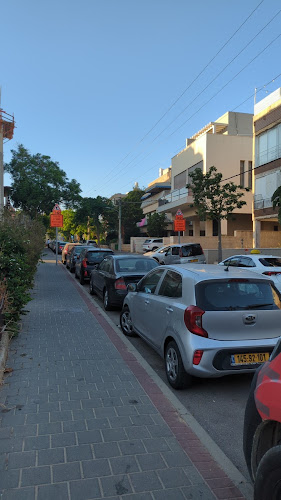 Opinii despre קלאסיקו רכבי יוקרה לאירועים în חולון - סוכנות רכב