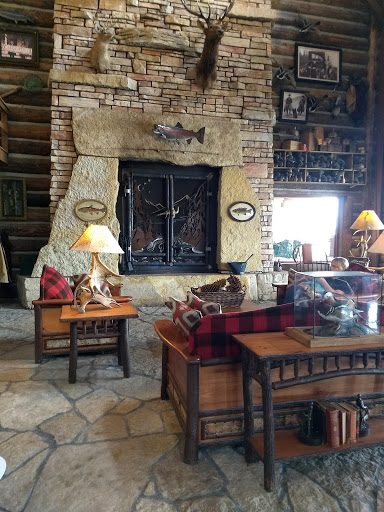 Sporting Goods Store «Bass Pro Shops», reviews and photos, 4500 Baldwin Rd, Auburn Hills, MI 48326, USA