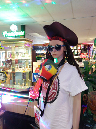 Tobacco Shop «Smoke & Vape», reviews and photos, 1185 Old Dixie Hwy A2, Vero Beach, FL 32960, USA