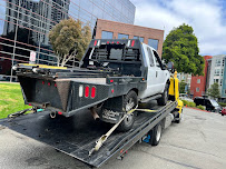 10-4 Tow Of Oakland - Photo 7 - Car repair in Oakland, CA, San Francisco