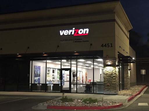 Cell Phone Store «GoWireless Verizon Authorized Retailer», reviews and photos, 4451 Venetucci Blvd #190, Colorado Springs, CO 80906, USA