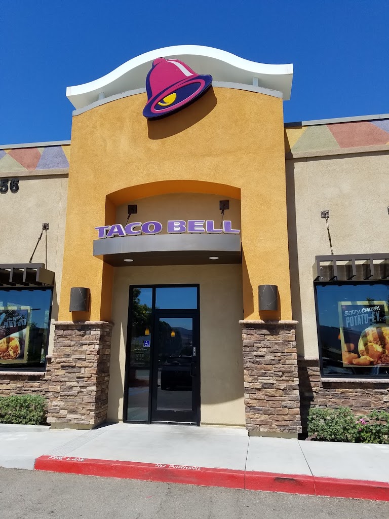 Taco Bell 92562