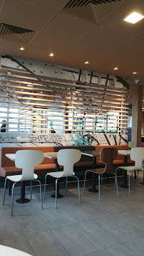 Atmosphère du Restauration rapide McDonald's à Angerville - n°9