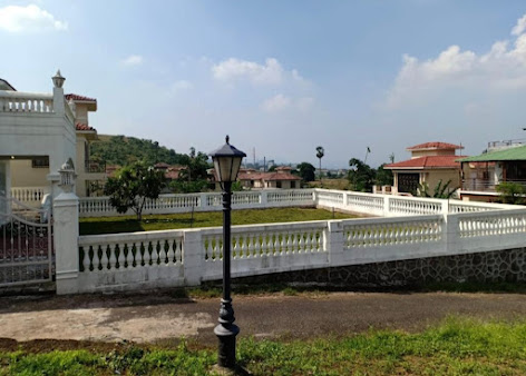 Google Maps image 13