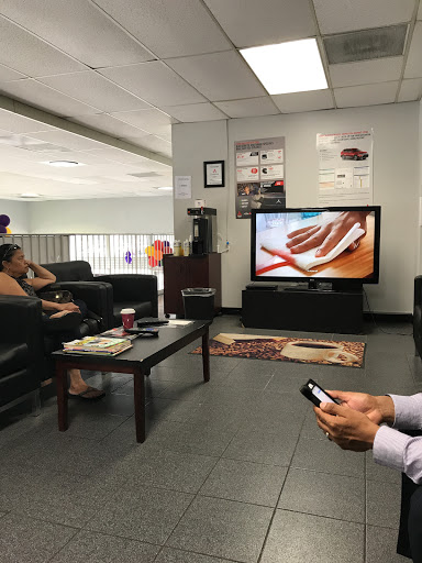 Mitsubishi Dealer «Ourisman Mitsubishi», reviews and photos, 4404 Branch Ave #100, Marlow Heights, MD 20748, USA