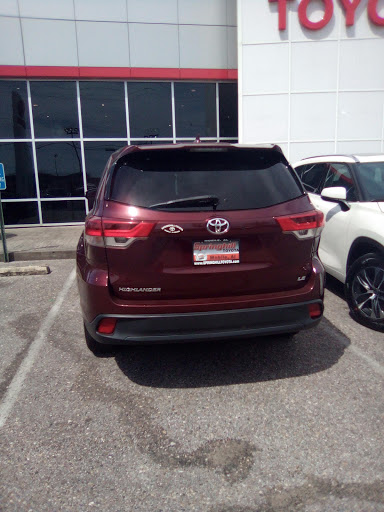 Toyota Dealer «Springhill Toyota», reviews and photos, 3062 Government Blvd, Mobile, AL 36606, USA