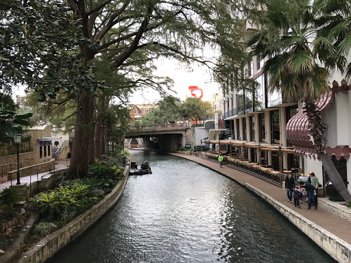 Hilton Palacio del Rio