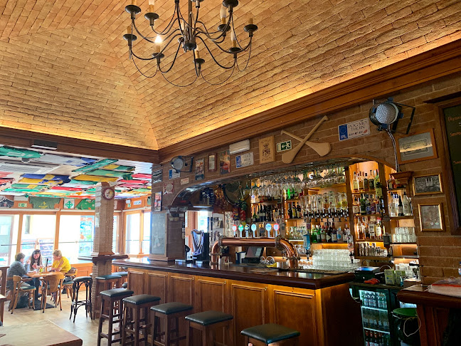 O'Shea's Irish Pub - Bar