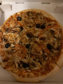Plats et boissons du Pizzeria Mozza Pizza Lille - n°5
