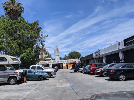 Auto Body Shop «West Coast Body & Paint», reviews and photos, 15201 Oxnard St # H, Van Nuys, CA 91411, USA