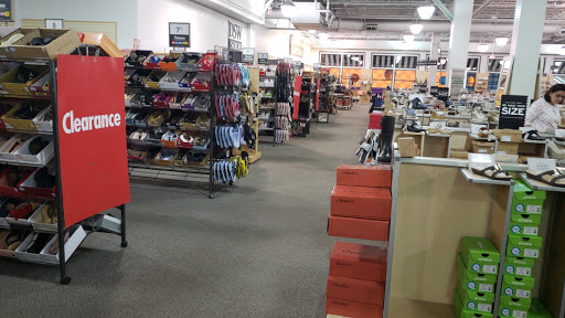 Shoe Store «DSW Designer Shoe Warehouse», reviews and photos, 1044 Westminster Mall, Westminster, CA 92683, USA
