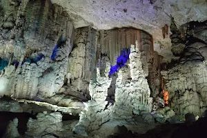 Guizhou Zhijin Cave National Geopark image