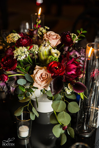 Florist «Florist Fire», reviews and photos, 716 S Village Cir, Tampa, FL 33606, USA