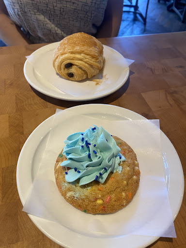 Coffee Shop «Commonwealth Cafe», reviews and photos, 300 Hamilton Row, Birmingham, MI 48009, USA