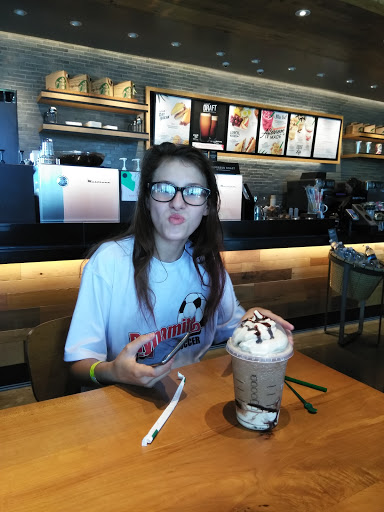 Coffee Shop «Starbucks», reviews and photos, 1309 W Henderson St, Cleburne, TX 76033, USA