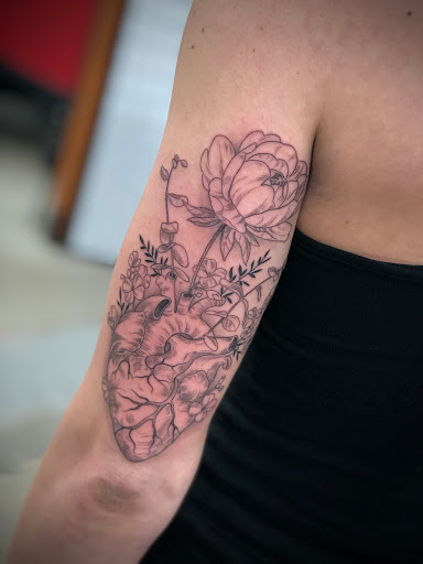 Tattoo Shop «Cyclops Tattoos», reviews and photos, 1406 Fruitvale Blvd, Yakima, WA 98902, USA