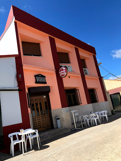 Pub Ikapia - C. Arroyo, 4, 37470 Sancti-Spíritus, Salamanca, Spain