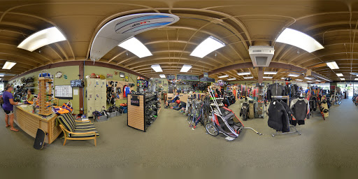 Sporting Goods Store «Superior Seconds Gear Exchange», reviews and photos, 96 Front St S, Issaquah, WA 98027, USA