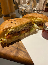 Hamburger du Restaurant de hamburgers L'Artisan du Burger - Levallois à Levallois-Perret - n°9