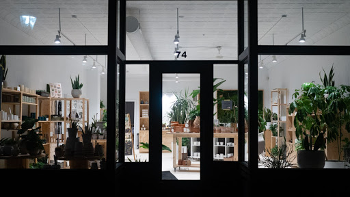 bark & bloom, 1100 3rd St SE, Cedar Rapids, IA 52401, USA, 