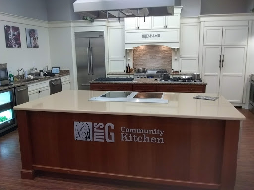 Appliance Store «Mrs. G TV & Appliances», reviews and photos, 2720 US-1 BUS, Lawrence Township, NJ 08648, USA