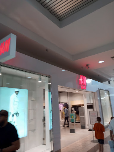 Clothing Store «Burlington Coat Factory», reviews and photos, 3800 US-98 #510, Lakeland, FL 33809, USA