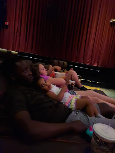 Movie Theater «AMC Classic River Hills 10», reviews and photos, 121 River Hills Rd, Asheville, NC 28805, USA