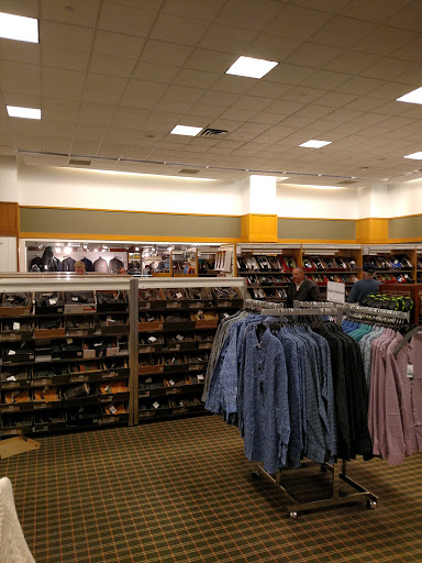Department Store «Century 21 Department Store», reviews and photos, 1 N Park Pl, Morristown, NJ 07960, USA