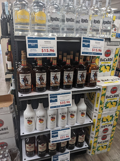 Liquor Store «Top Ten Liquors», reviews and photos, 5111 Excelsior Blvd, St Louis Park, MN 55416, USA