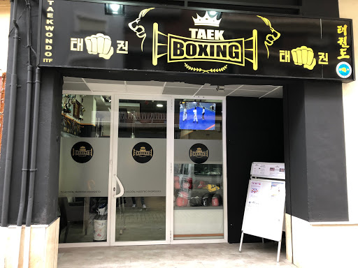 Centro Taek Boxing