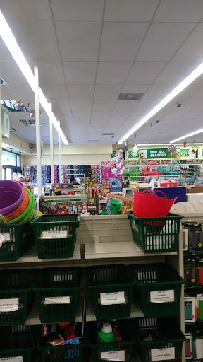 Dollar Store «Dollar Tree», reviews and photos, 15901 S Wood St, Harvey, IL 60426, USA