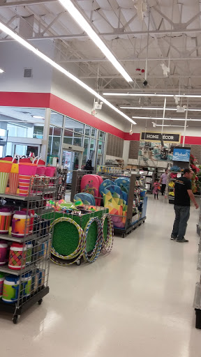 Craft Store «Michaels», reviews and photos, 4687 Firestone Blvd, South Gate, CA 90280, USA