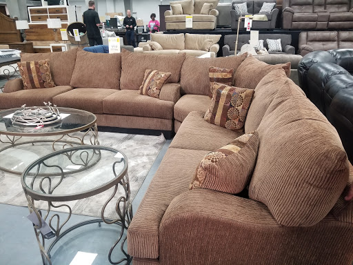 Furniture Store «Mor Furniture for Less», reviews and photos, 5156 N Blackstone Ave, Fresno, CA 93710, USA
