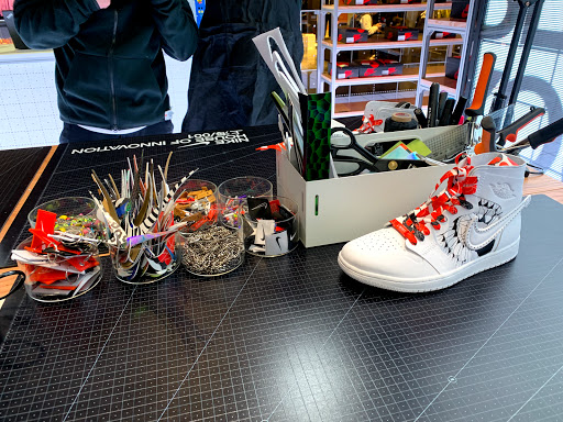 Stores to buy sneakers Shanghai