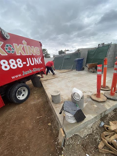 Junk King San Diego image