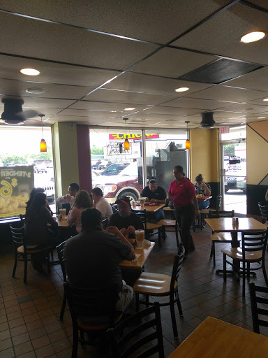 American Restaurant «Golden Chick», reviews and photos, 1010 N Austin Ave, Georgetown, TX 78626, USA