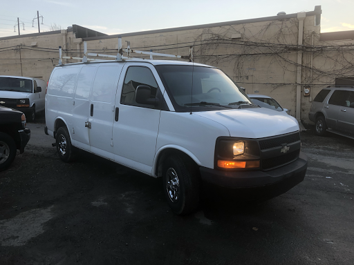 Motor Vehicle Dealer «Gordon Motor Cars LLC», reviews and photos, 510 Lancaster Ave, Malvern, PA 19355, USA