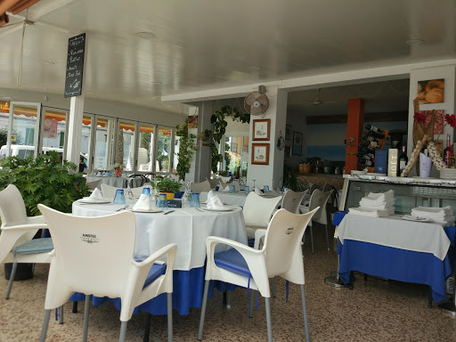 Restaurante Turia - Av. Vicente Llorca Alós, 8, 03502 Benidorm, Alicante, España