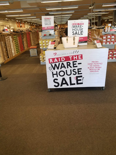 Shoe Store «DSW Designer Shoe Warehouse», reviews and photos, 771 W. Montauk Highway, West Babylon, NY 11704, USA