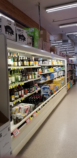 Grocery Store «Town & Country», reviews and photos, 1217 W Park St, Livingston, MT 59047, USA